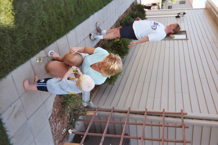 041_37A.JPG